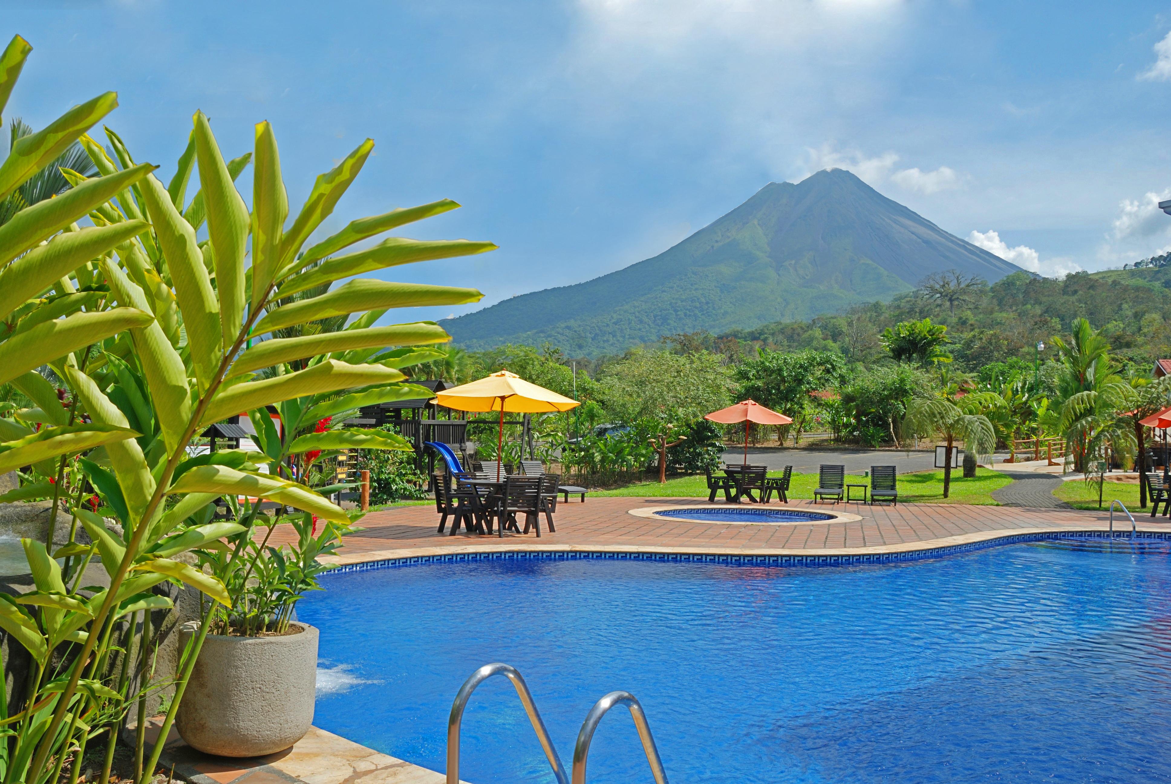 Volcano Lodge, & Thermal Experience Hotel