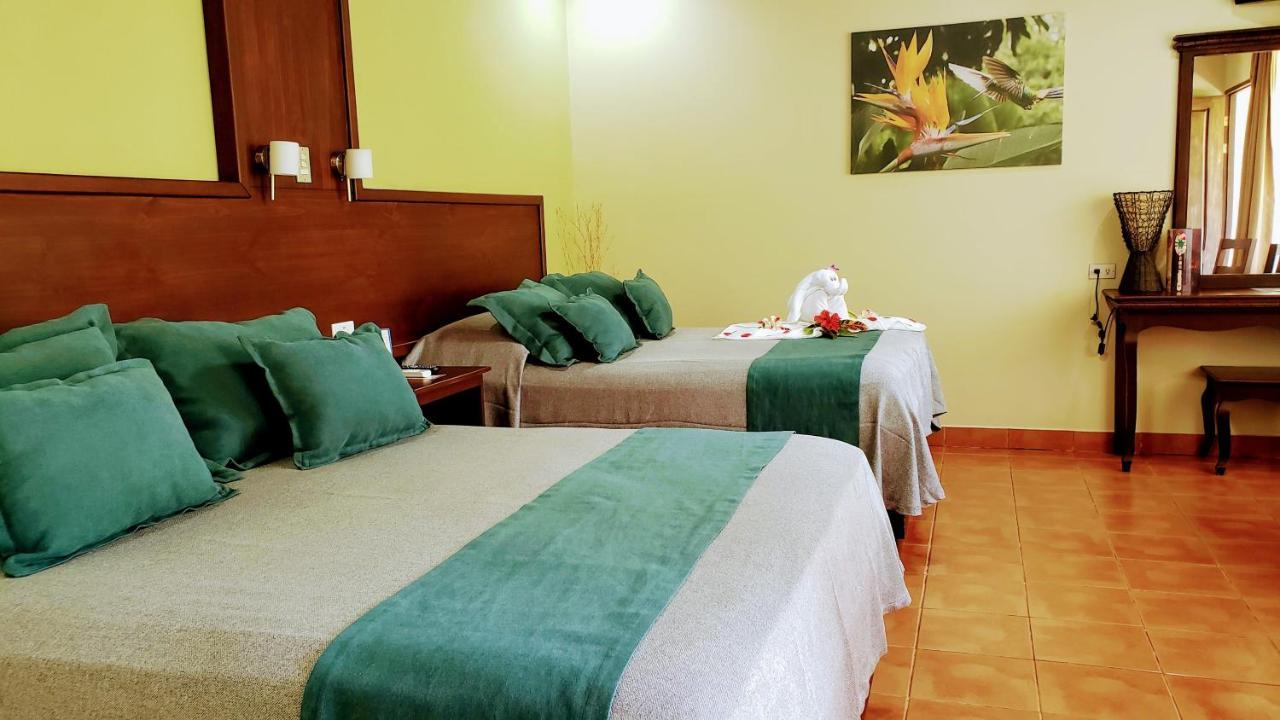 Volcano Lodge, & Thermal Experience